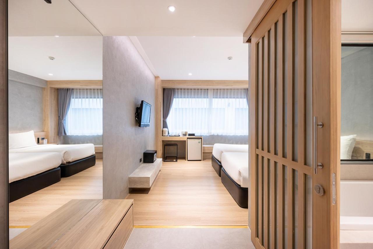 Loft Bangkok Hotel Ngoại thất bức ảnh